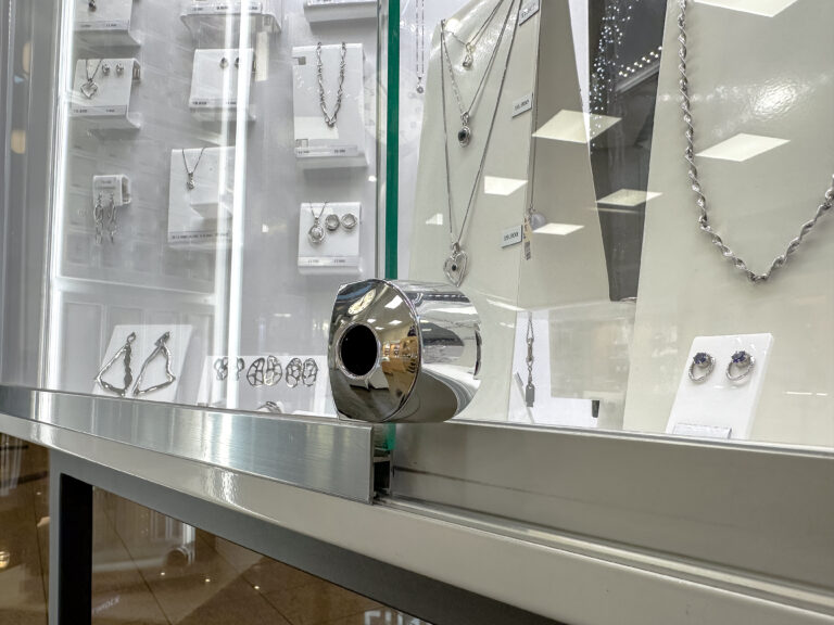 哈尔多尔·奥拉夫松·乌尔与斯卡特格里皮尔_InVue珠宝锁 珠宝安全锁 无钥匙珠宝锁